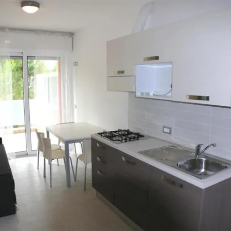 Stylish And Equipped Retreat For Four * ביביונה